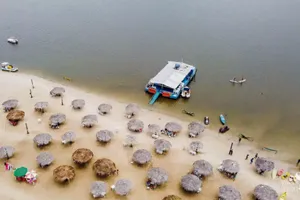 Imagem aérea da Ilha dos Namorados